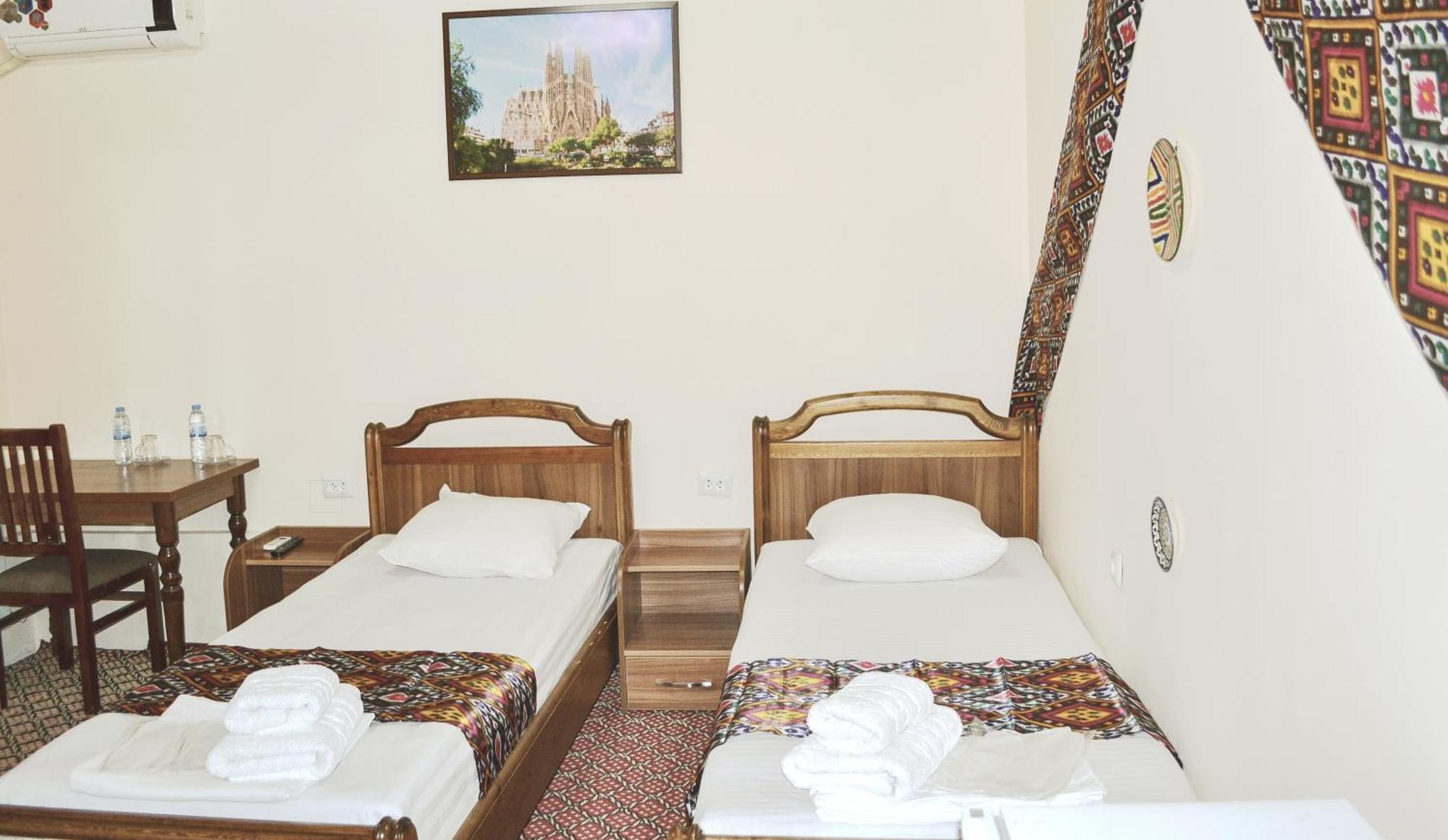 Elegant Family Hotel ทาชเคนต์ ภายนอก รูปภาพ