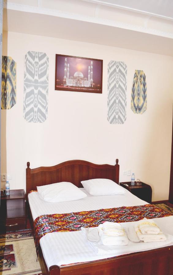 Elegant Family Hotel ทาชเคนต์ ภายนอก รูปภาพ